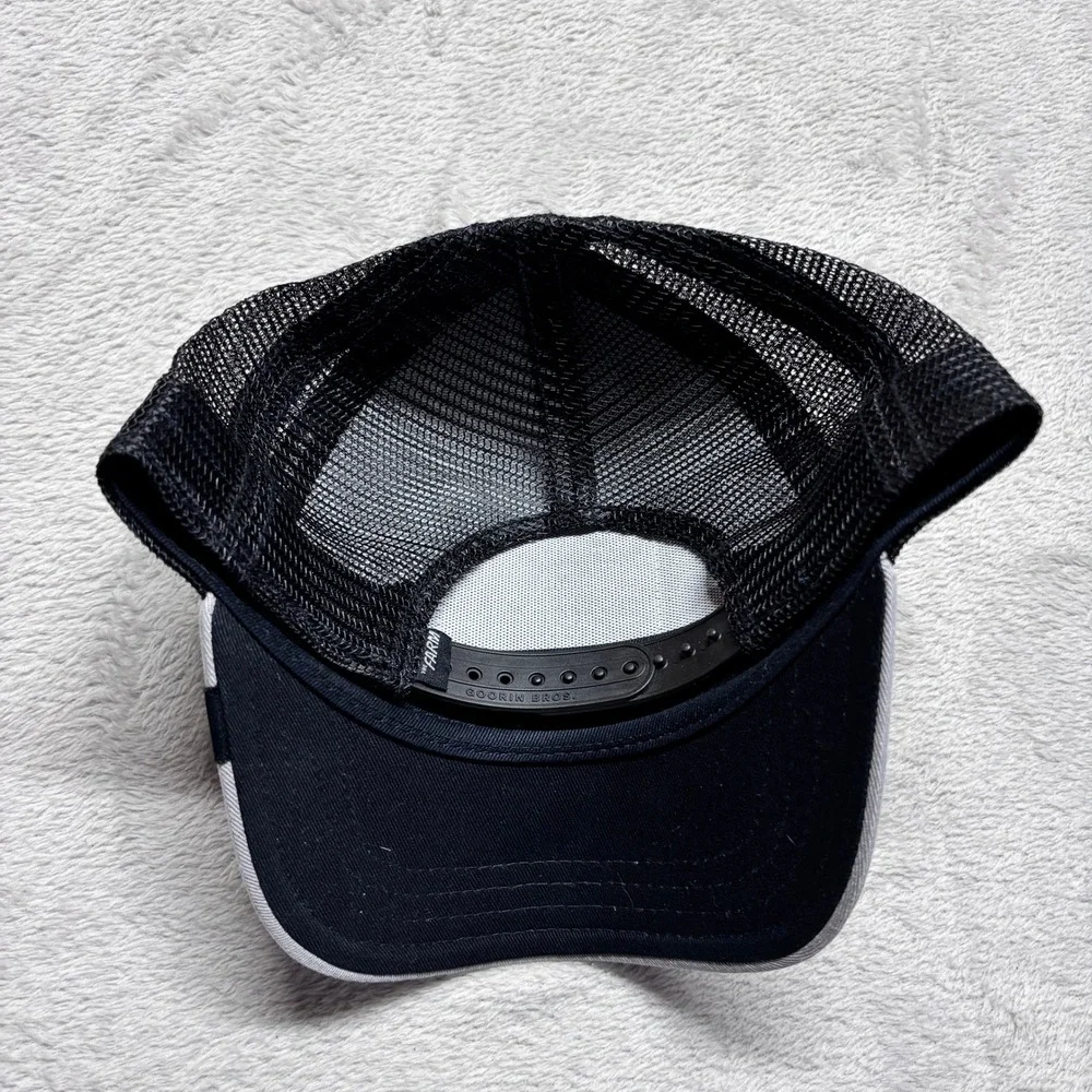 Goorin Bros Trucker Hat Mens OS The Farm Savage Tiger Black Grey EUC